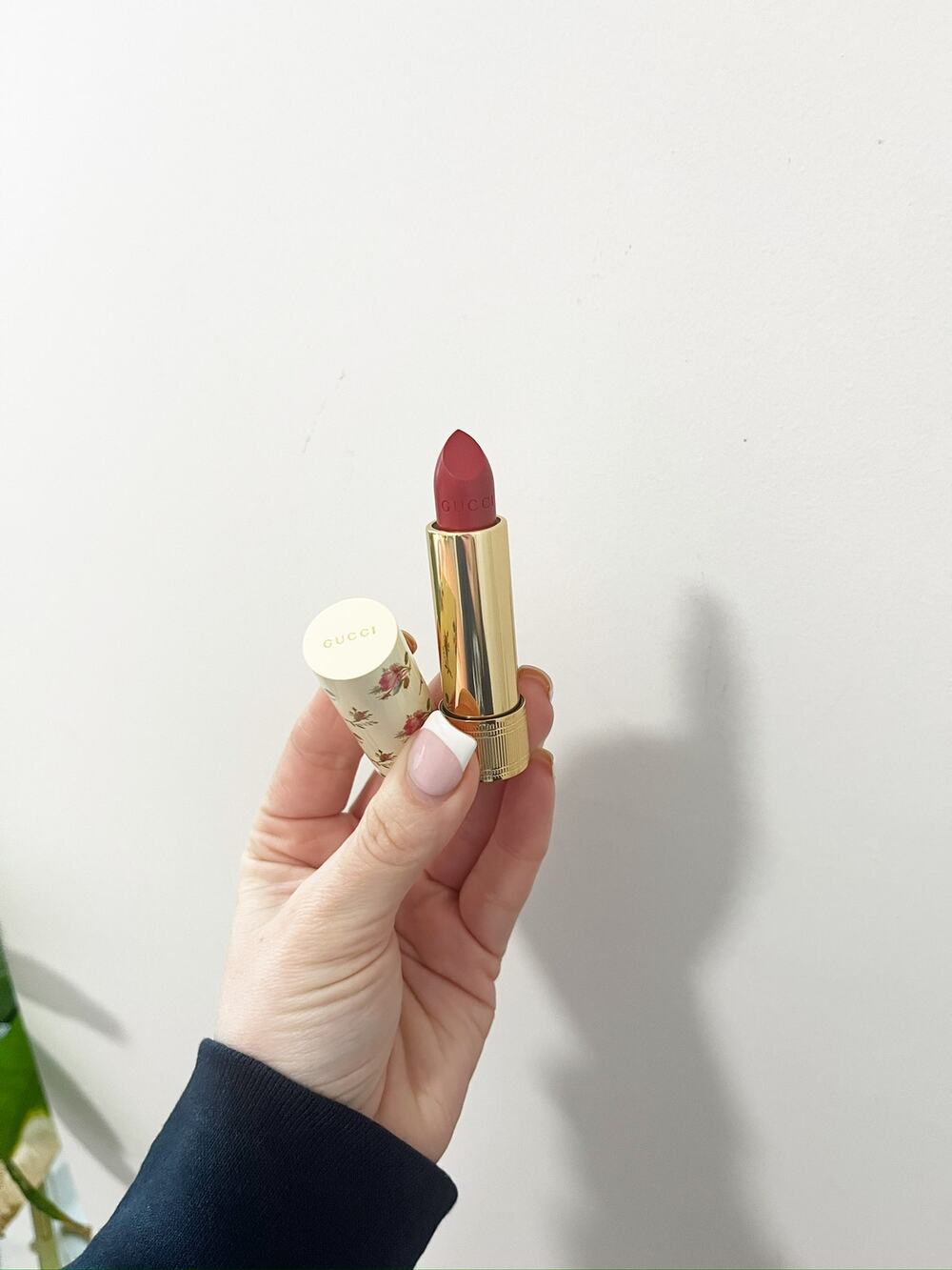 NEW Gucci Rouge à Lèvres Satin Lipstick in Goldie Red